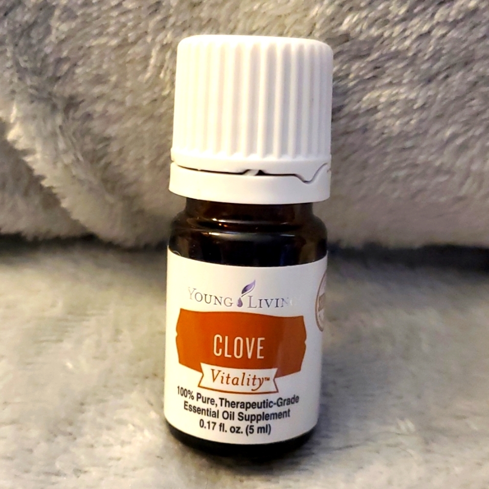 NEW, sealed Young Living Clove Vitality oil
